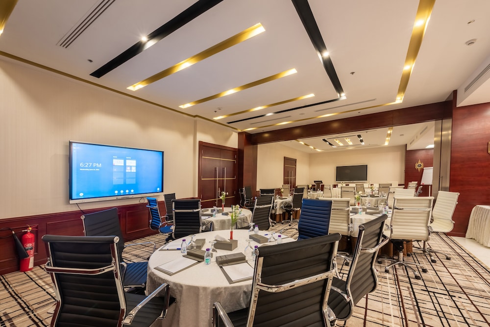 Nivel Hotel 27/30