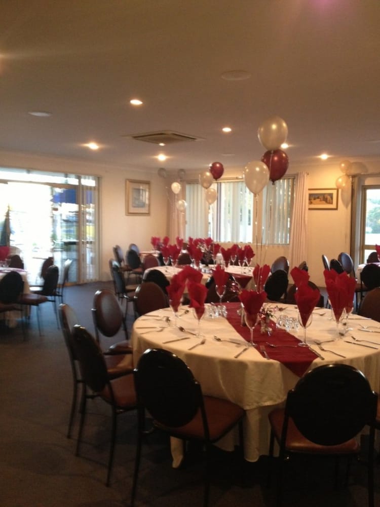 Pinnacles Edge Resort 40/48