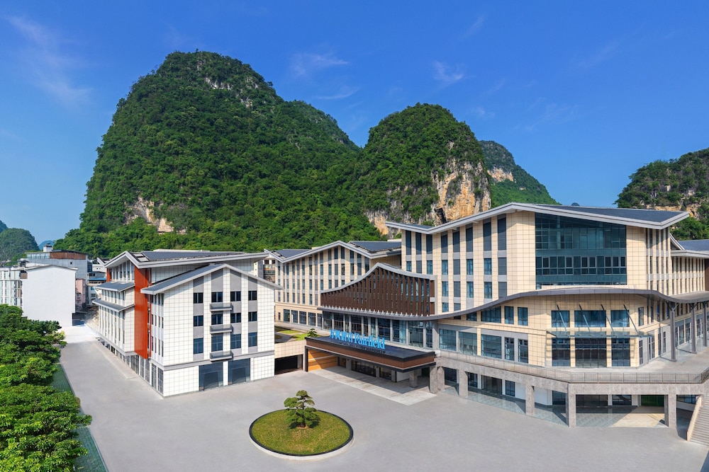 Yangshuo Marriott Hotel 2/21