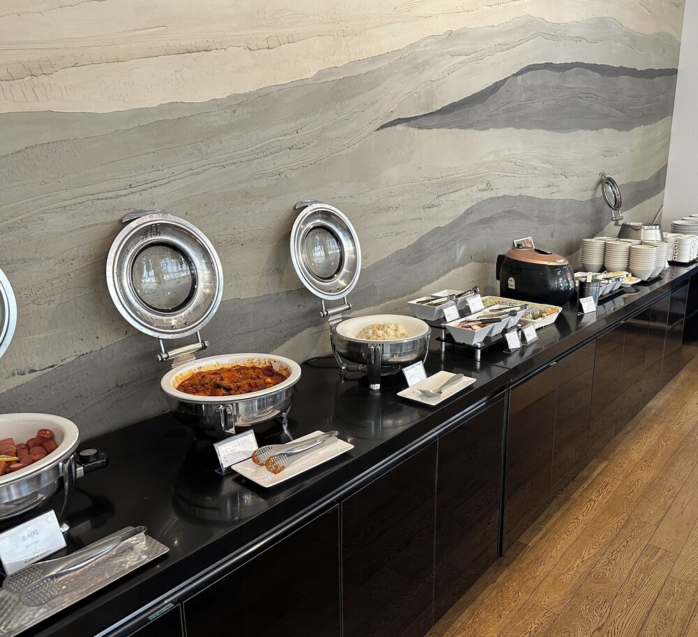 Gangneung City Hotel 50/61