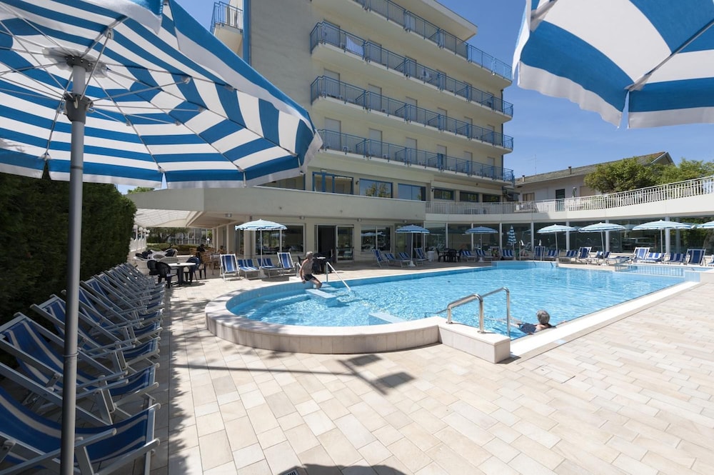 Hotel Miami 30/44