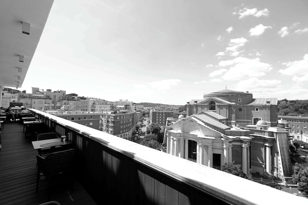 Radisson Blu Ghr Hotel Rome 6/76
