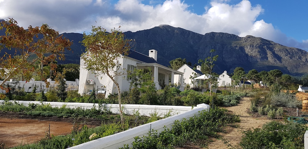 La Cotte Orchard Cottages 37/50