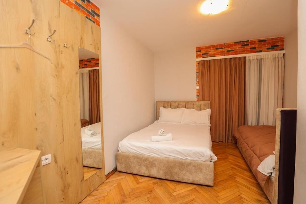 HOTEL KRISTAL KORCE 18/55