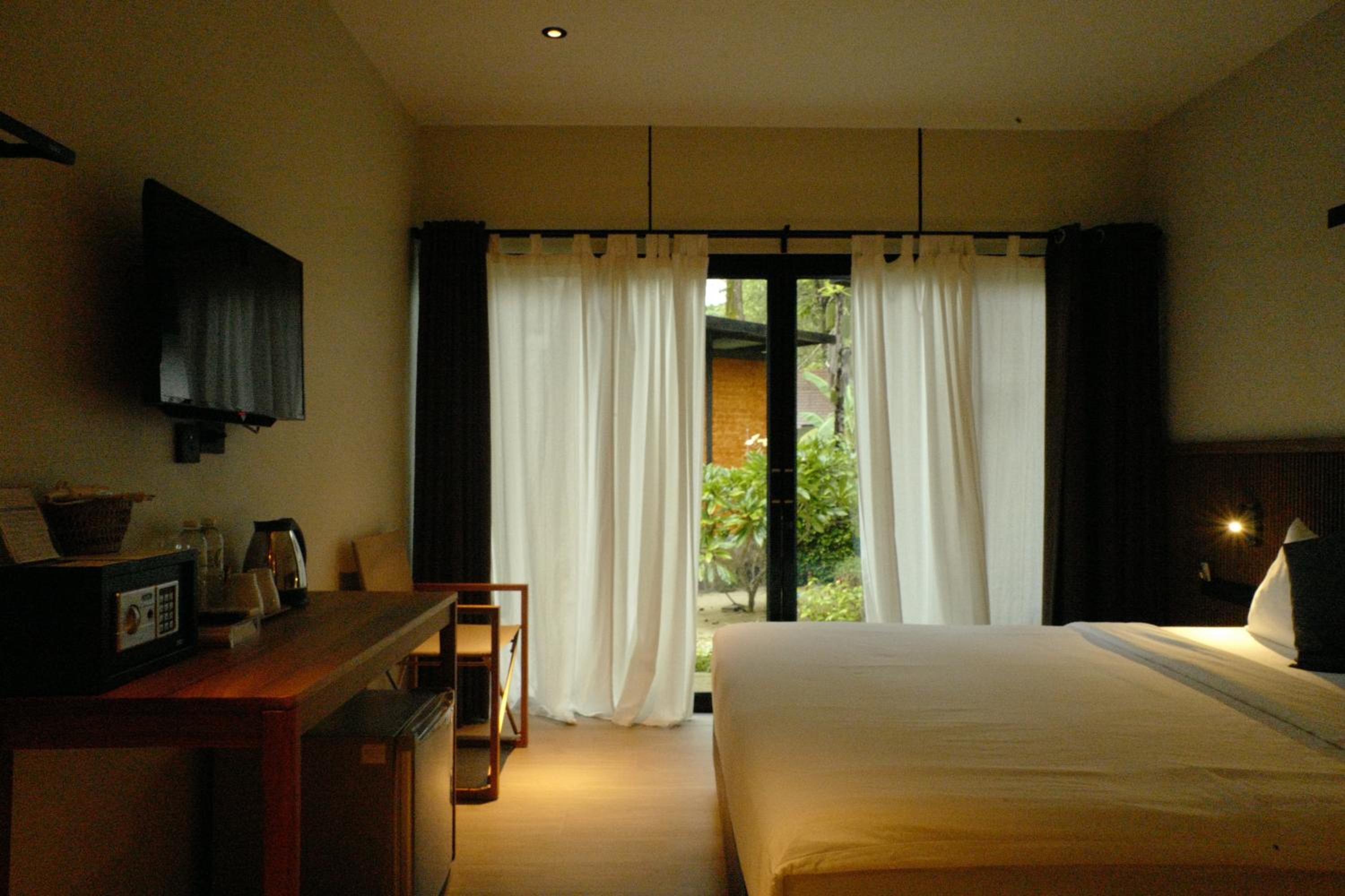 Garden, Double Bed