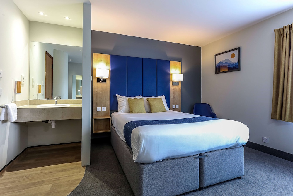 Days Inn by Wyndham Peterborough 3/5