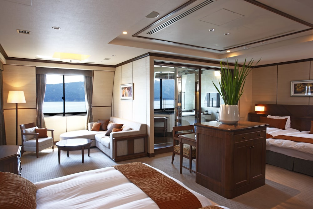 Hotel de Yama, Hakone Lakeside 33/66