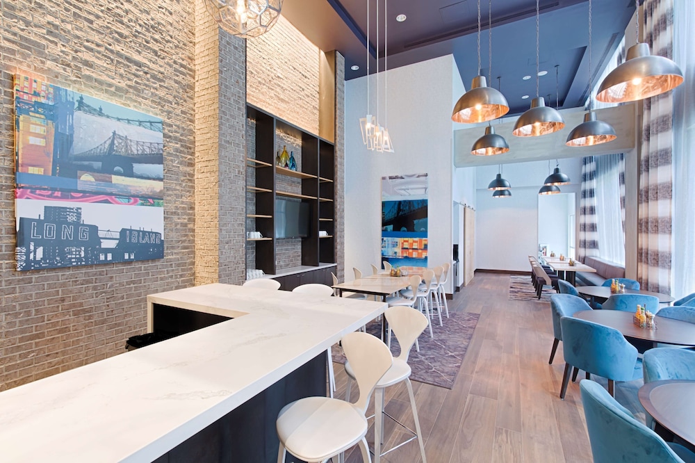 Hyatt Place Long Island City/New York City 45/67