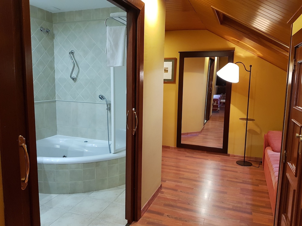 Hotel Cotiella 55/55