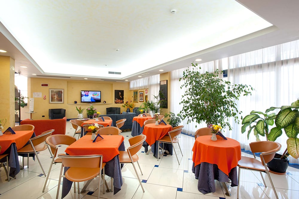 Best Western Blu Hotel Roma 46/55