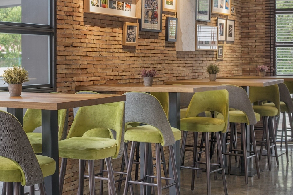 SEVILLA GREEN SUITES 42/66
