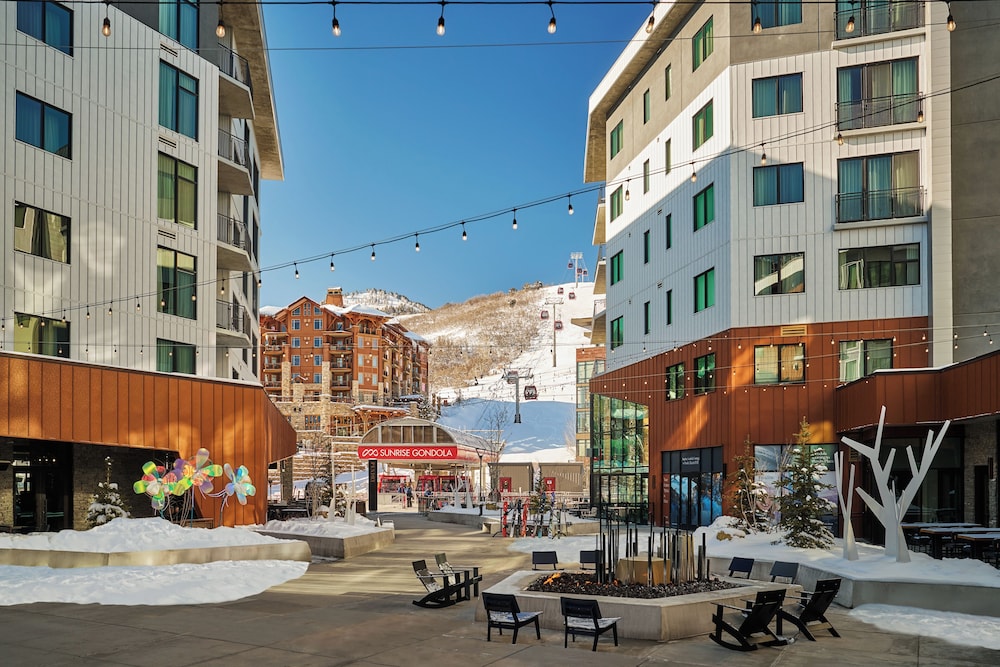 Pendry Park City 42/49