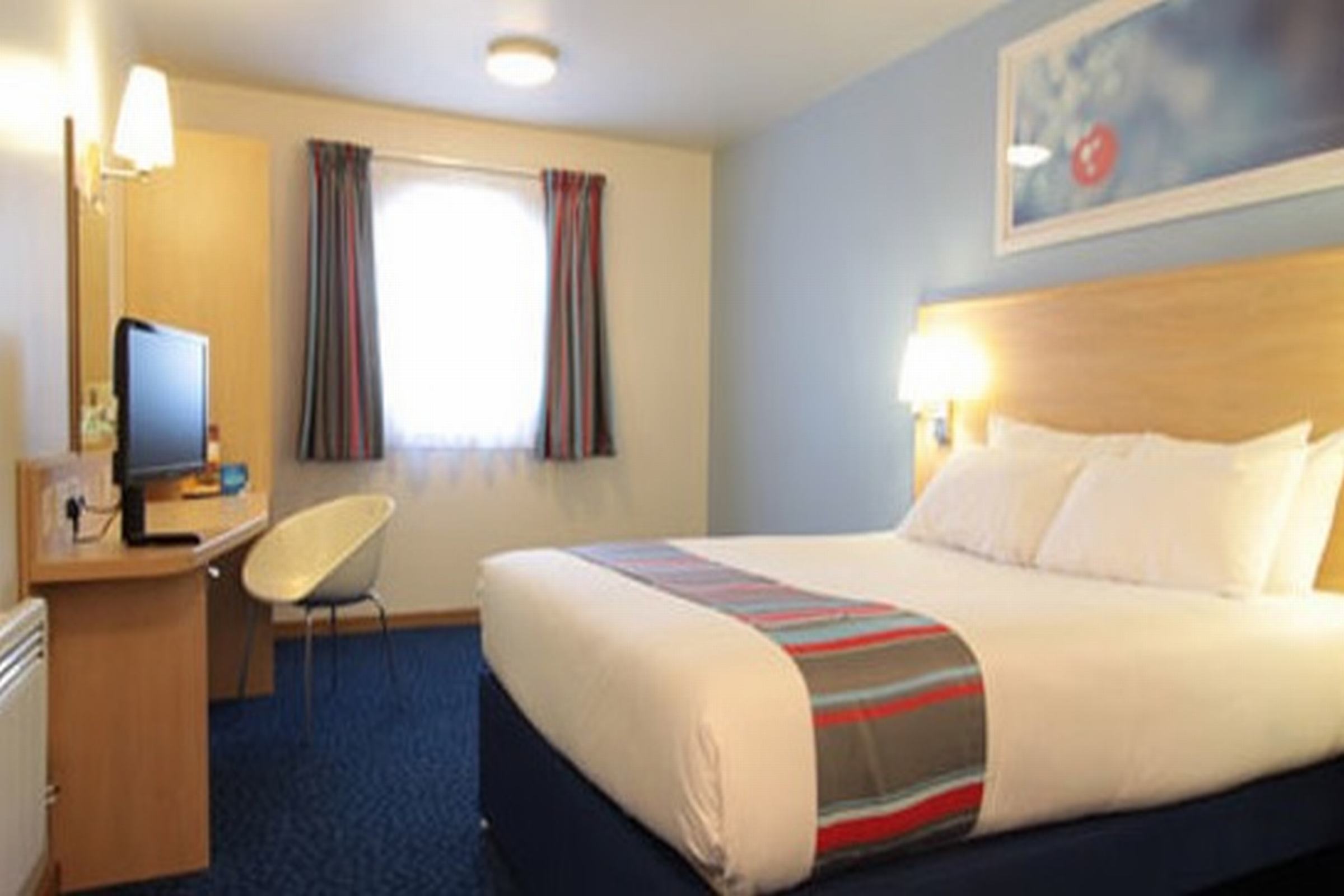 Travelodge Caernarfon 18/27