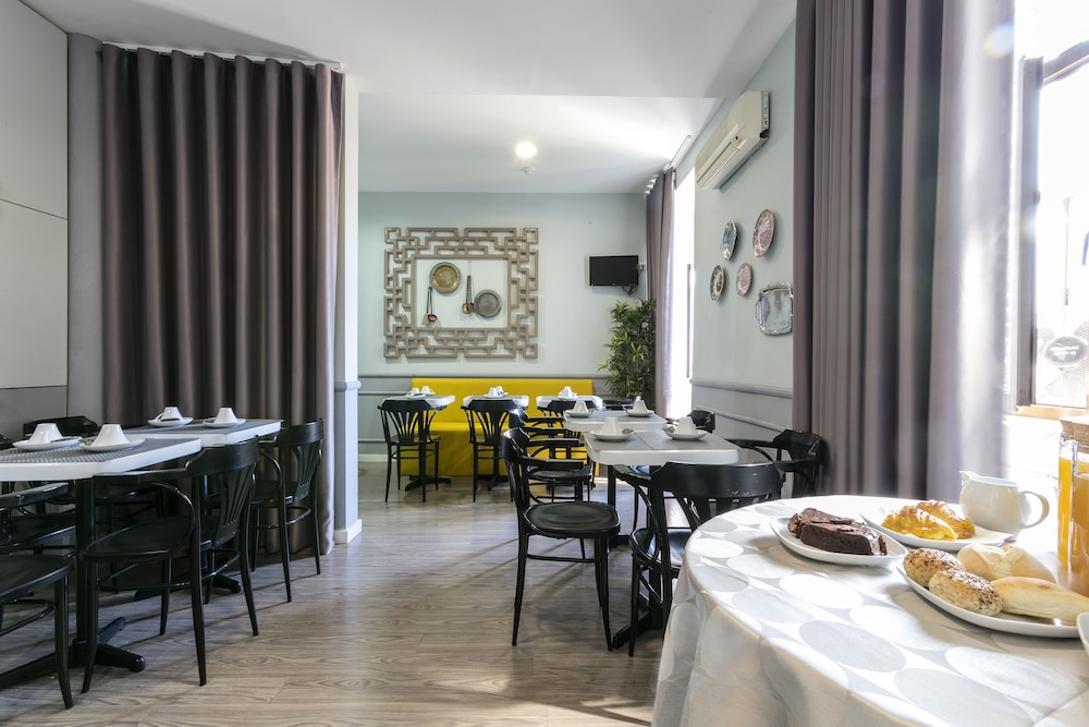 Cristal Guest House 50/63