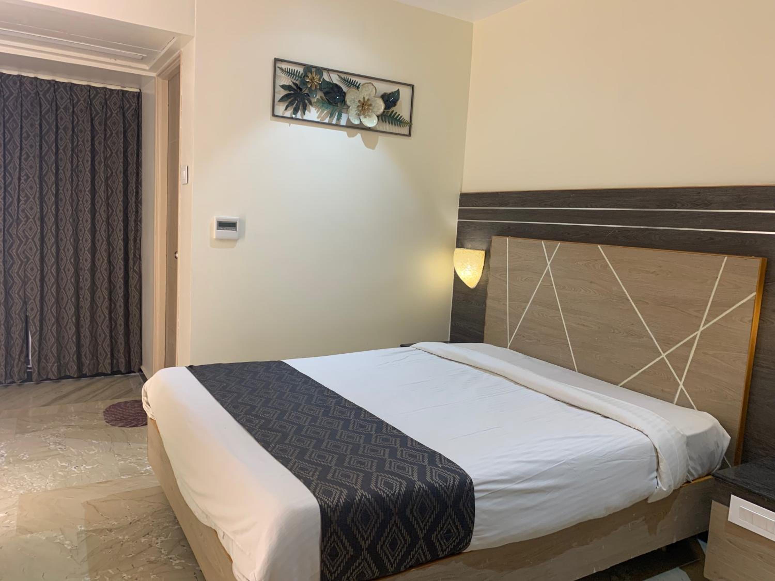 Hotel Temple City 13/49