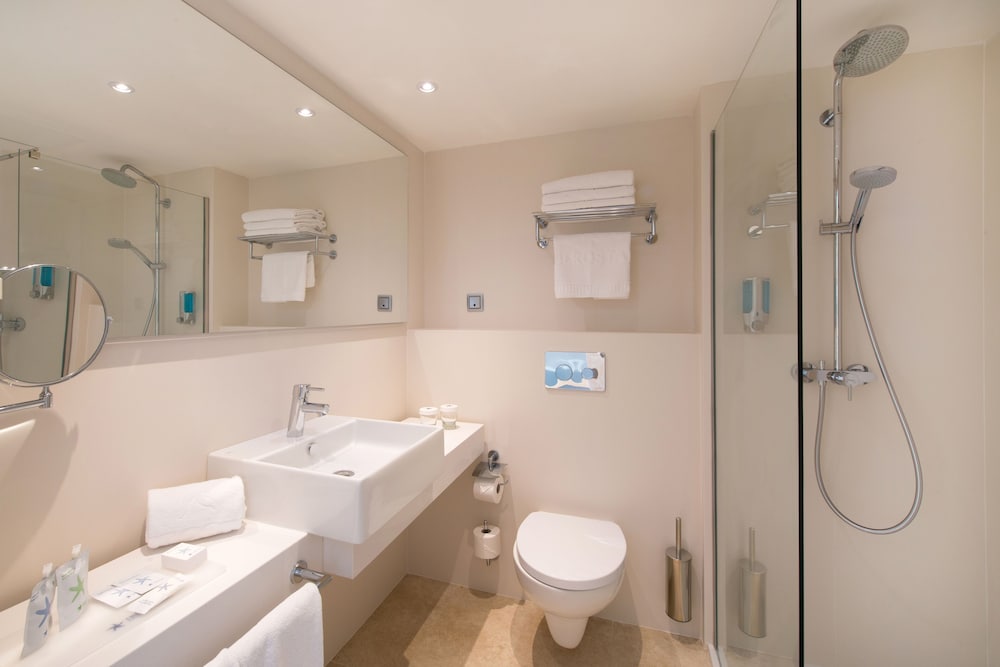 Iberostar Waves Club Cala Barca 50/50