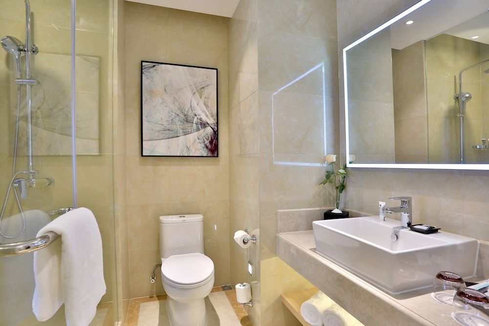 Mercure Hangzhou Linping 25/67