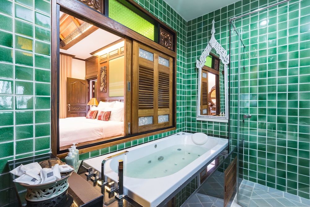 Phusanfah Resort 35/36