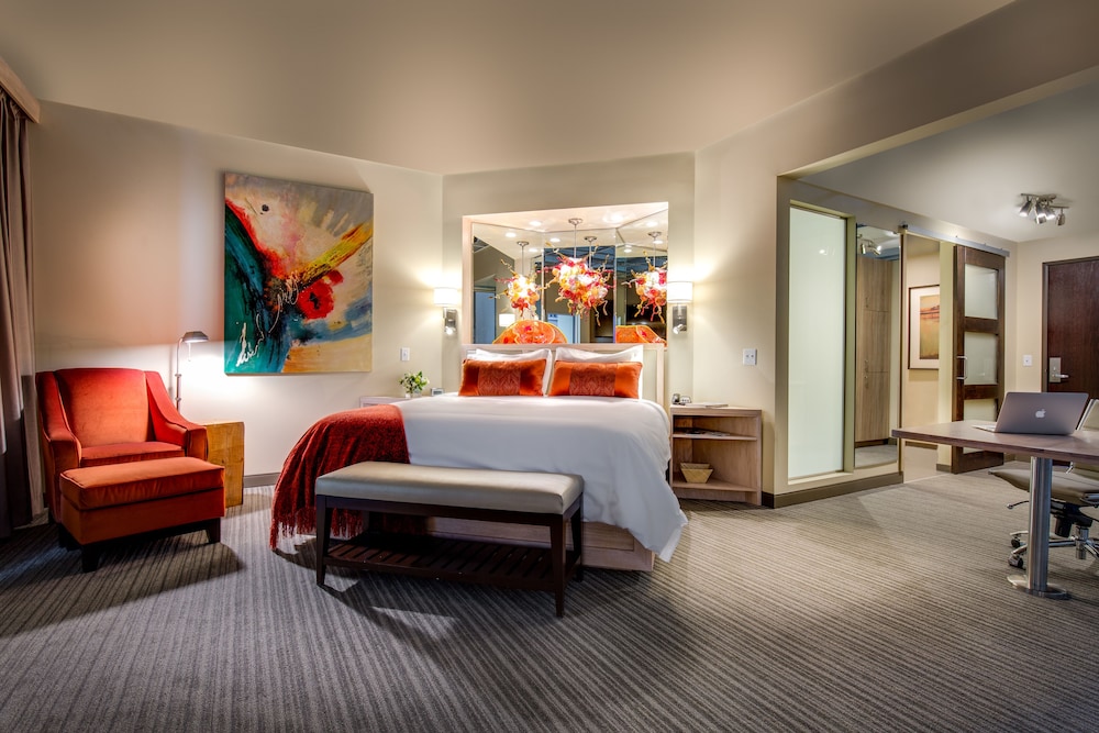 Inn At 500 Capitol 14/53