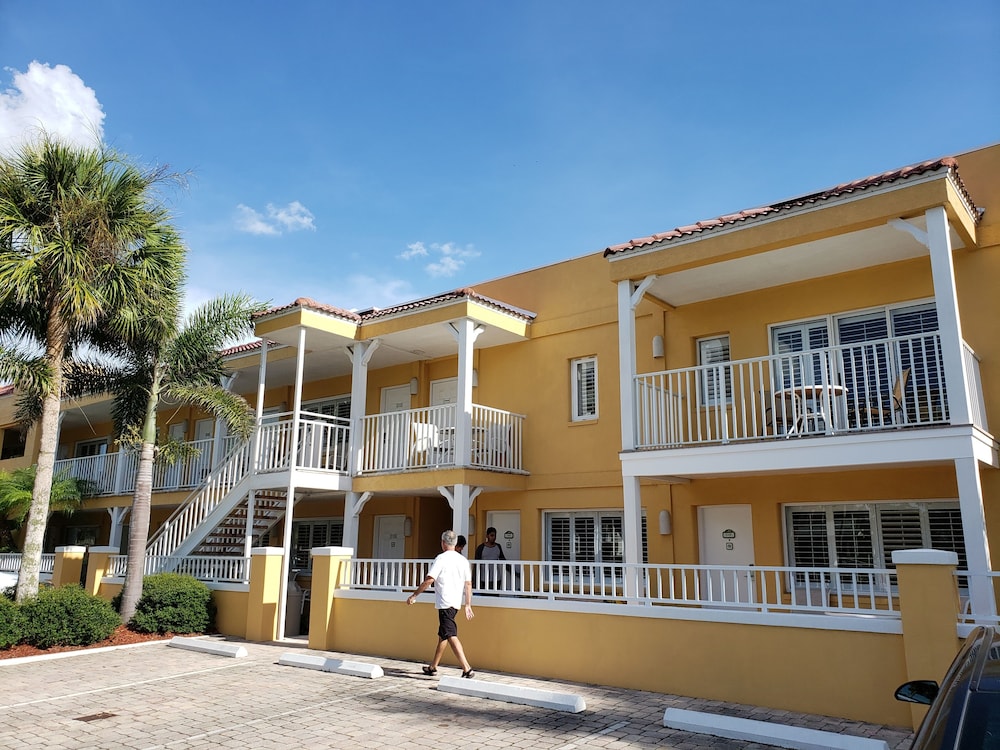 Inn at the Beach 2/69