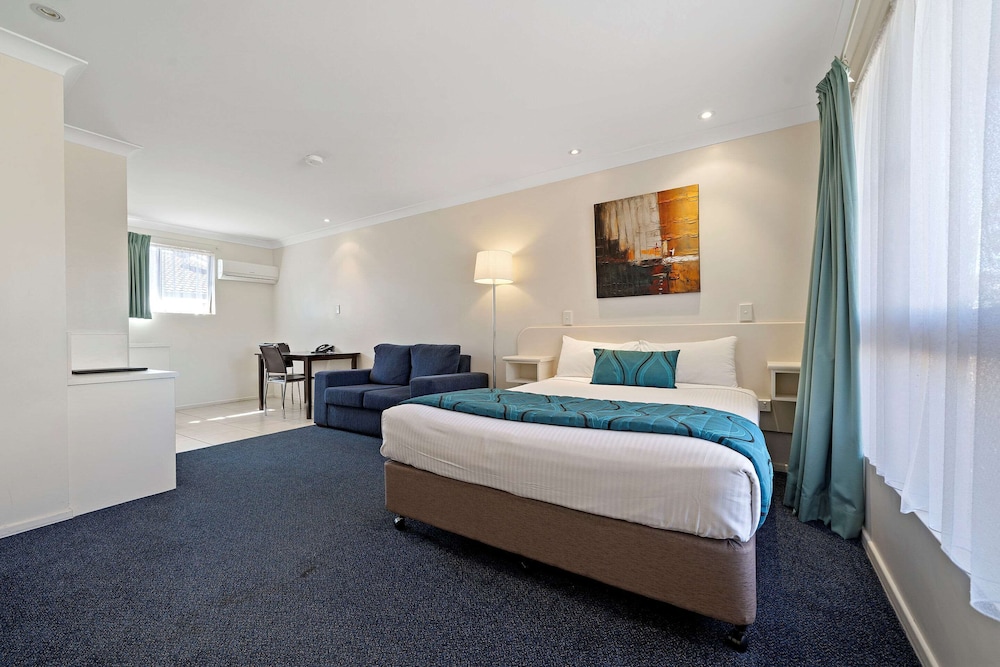 Comfort Inn Glenfield 12/31