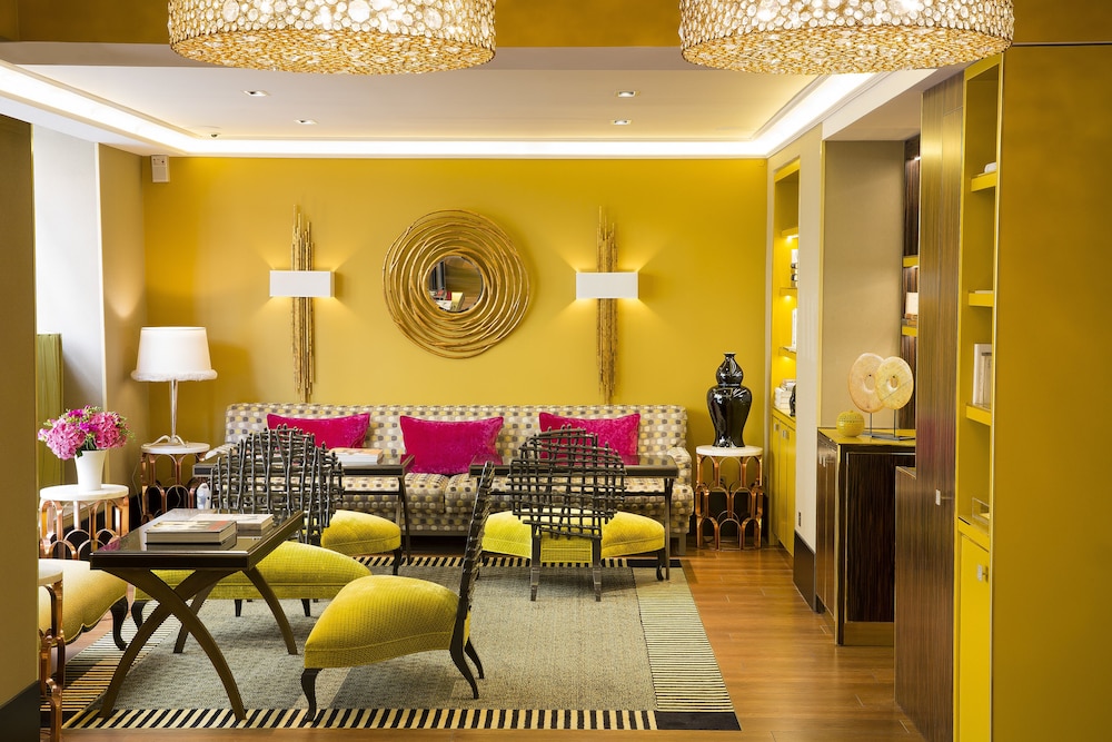 HOTEL BAUME 62/75