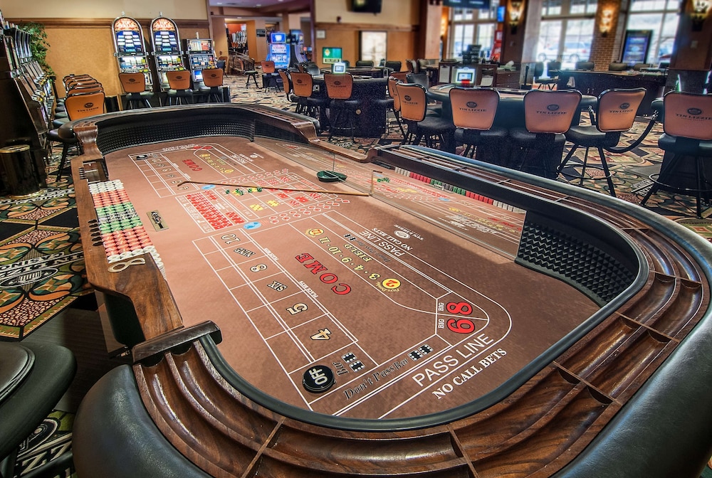 Hampton Inn Deadwood At Tin Lizzie Gaming Resort Sd 23/39