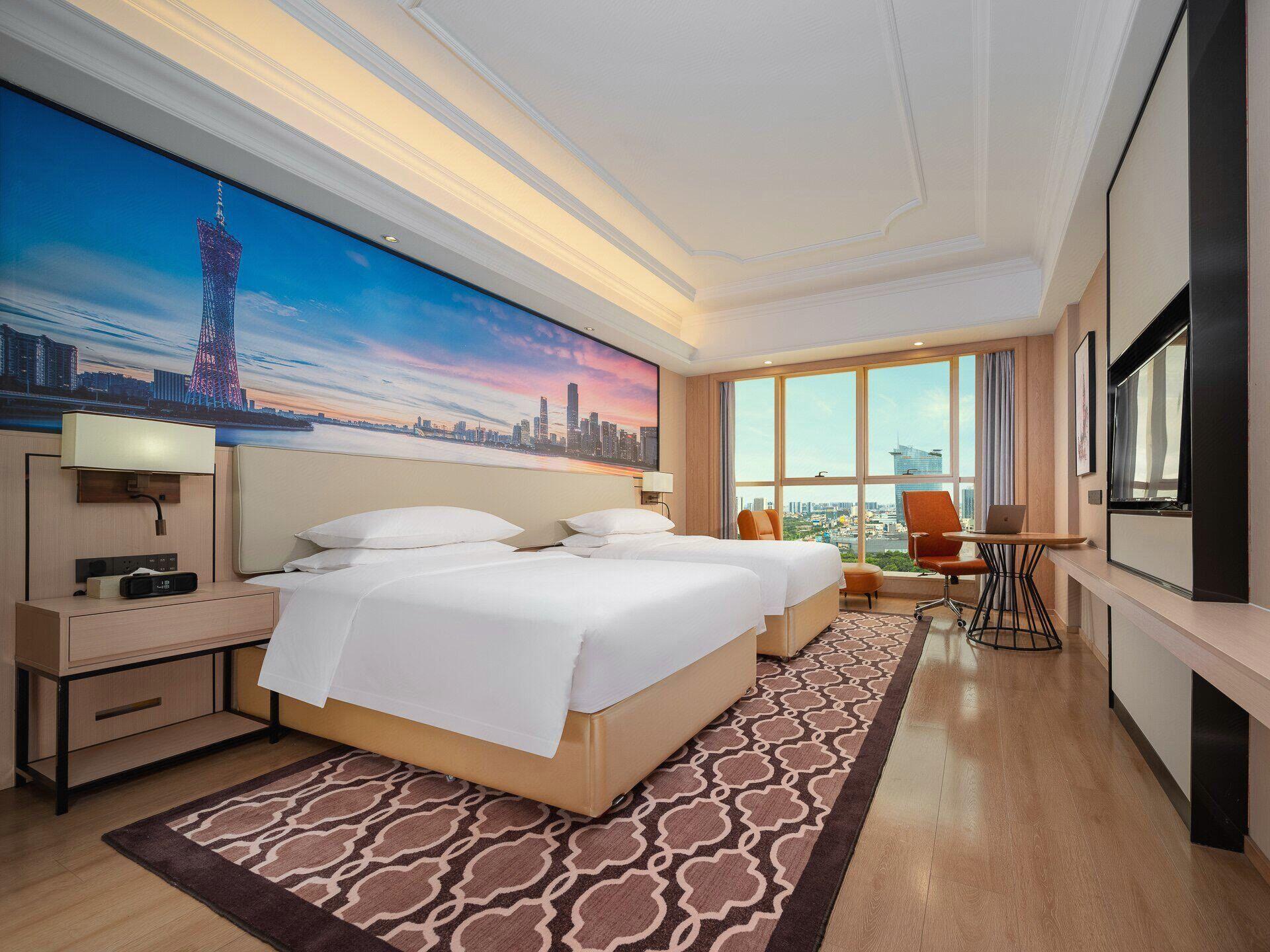 Vienna International Hotel (Foshan Lecong Center) 32/52