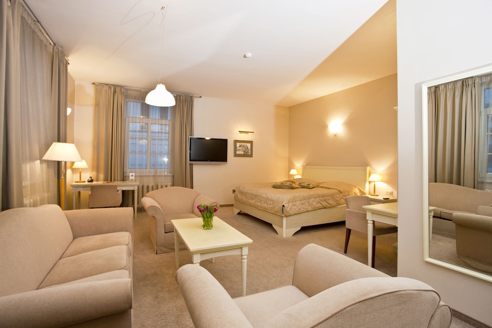 Mabre Residence Hotel 53/82