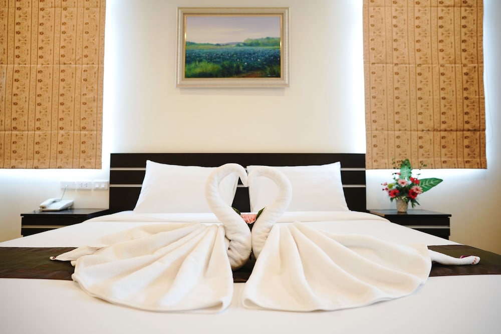 Tharakiree Place Hotel 15/45