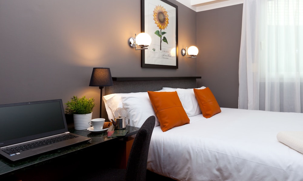 Hotel Malcom Barret 22/69