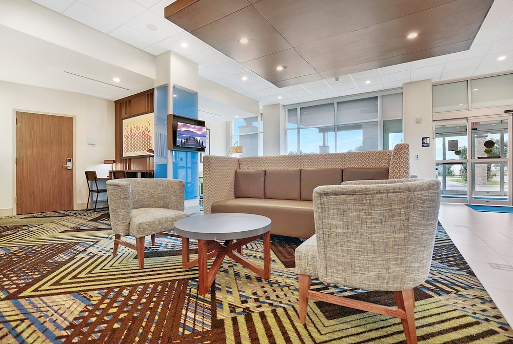 Holiday Inn Express Jacksonville South Bartram Prk 44/69
