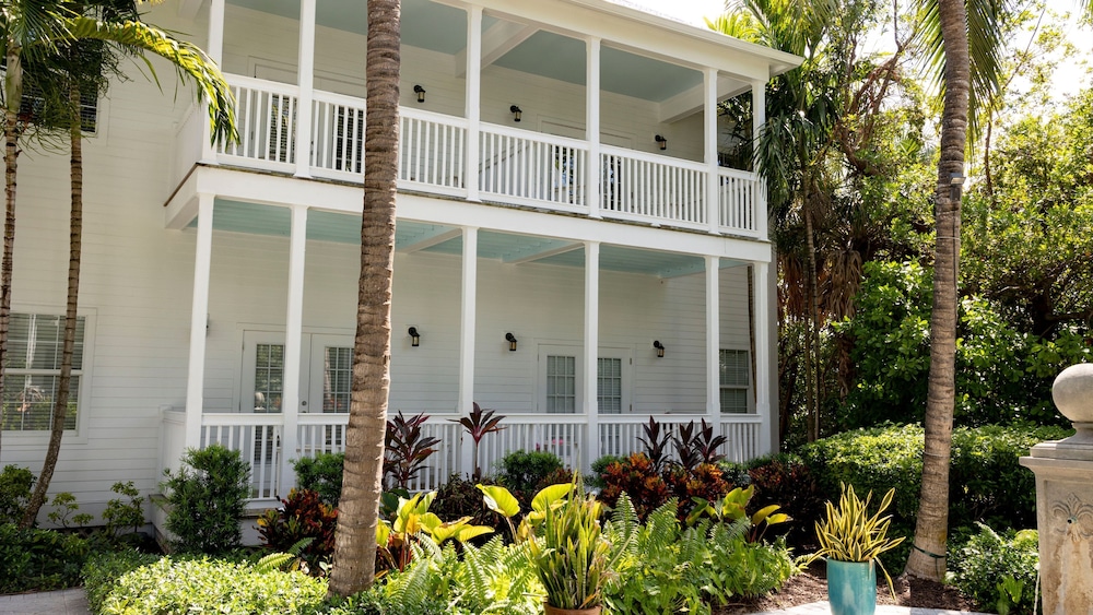 Tranquility Bay Beach Resort 1/50