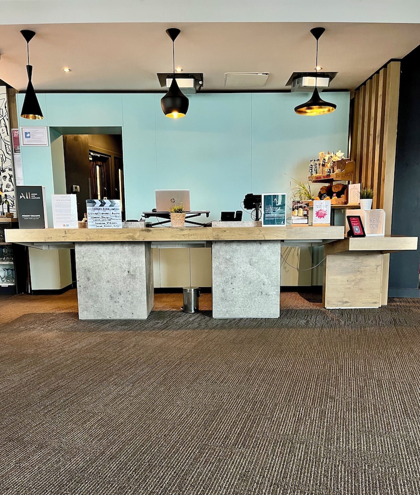 ibis London Elstree Borehamwood 8/60