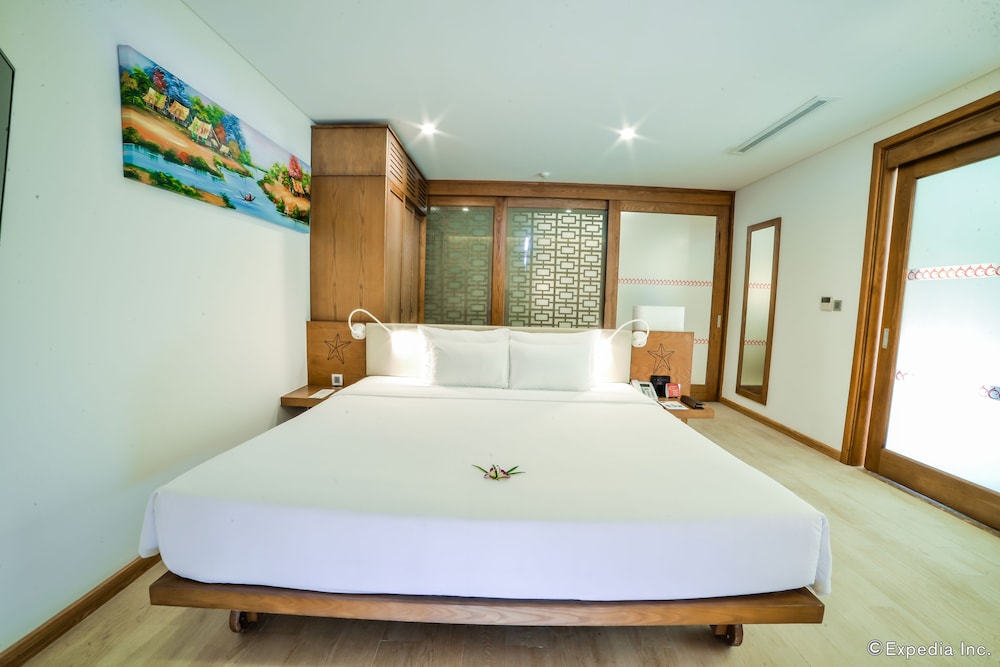 Sandy Beach Non Nuoc Resort Danang 15/75