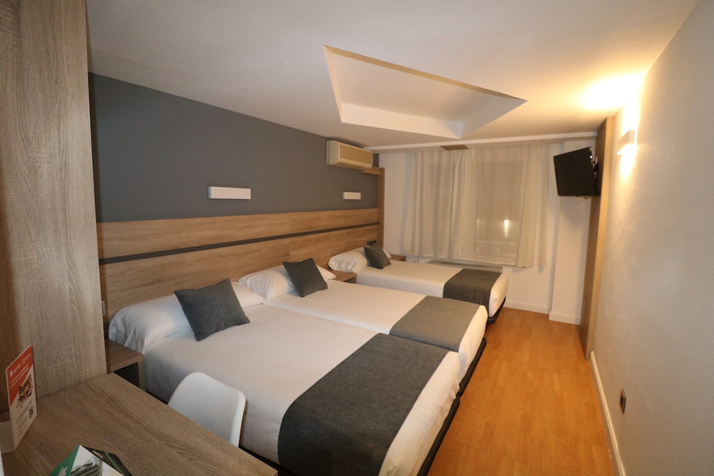 Hostal Alda Backpackers 18/32