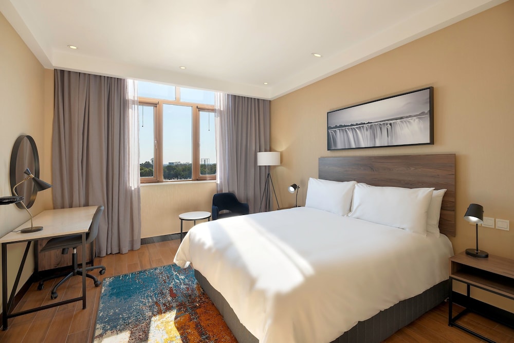 Protea Hotel by Marriott Lusaka International Airport 12/50