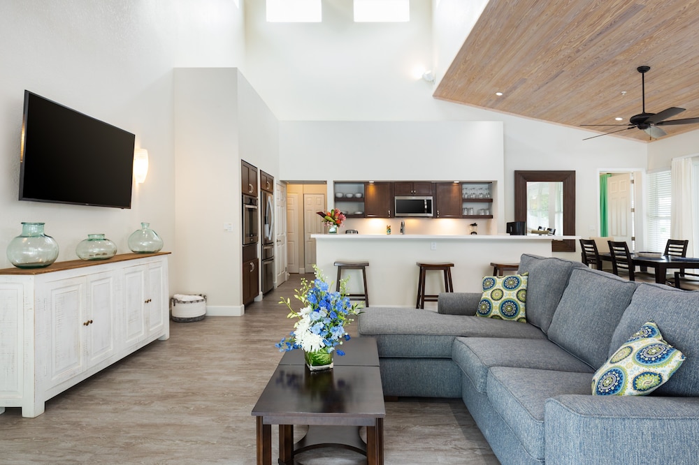 Dolphin Point Villas 29/50