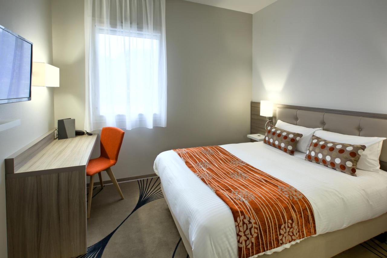 AU COMTÉ D'ORNON HOTEL & SPA 8/23