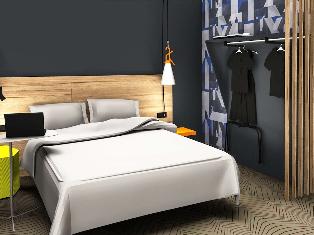 Ibis Styles Crolles Grenoble A41 7/38