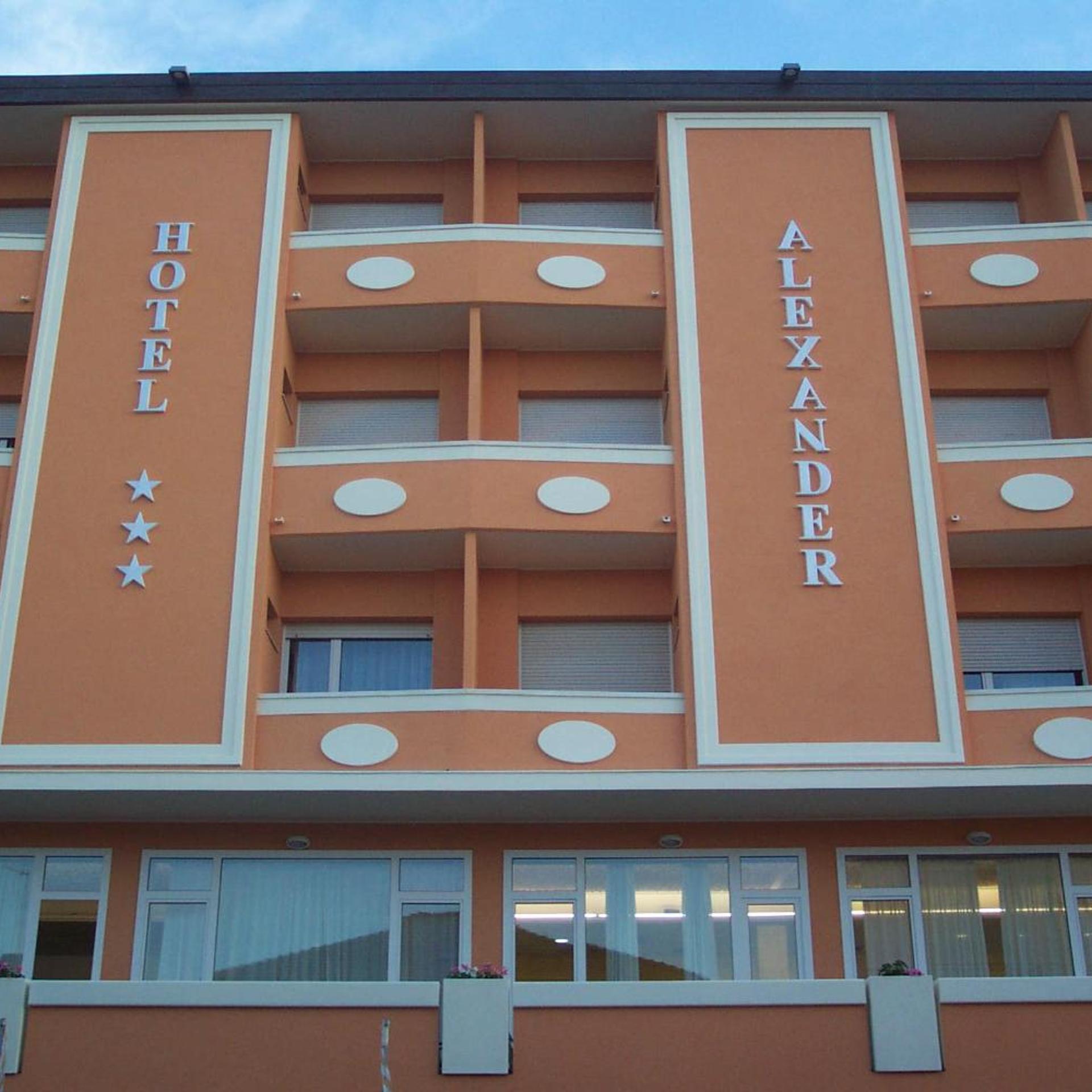 Hotel Alexander Resort 1/50