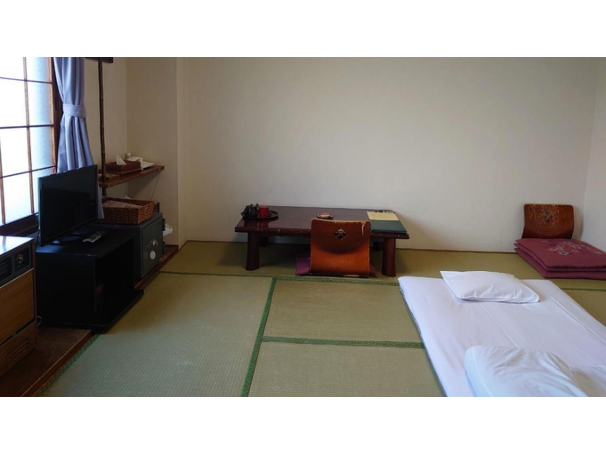 Room, Futon Bed, Single