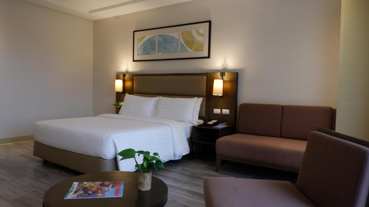 MCollection - Stay Near Private Beach in Boracay 25/52