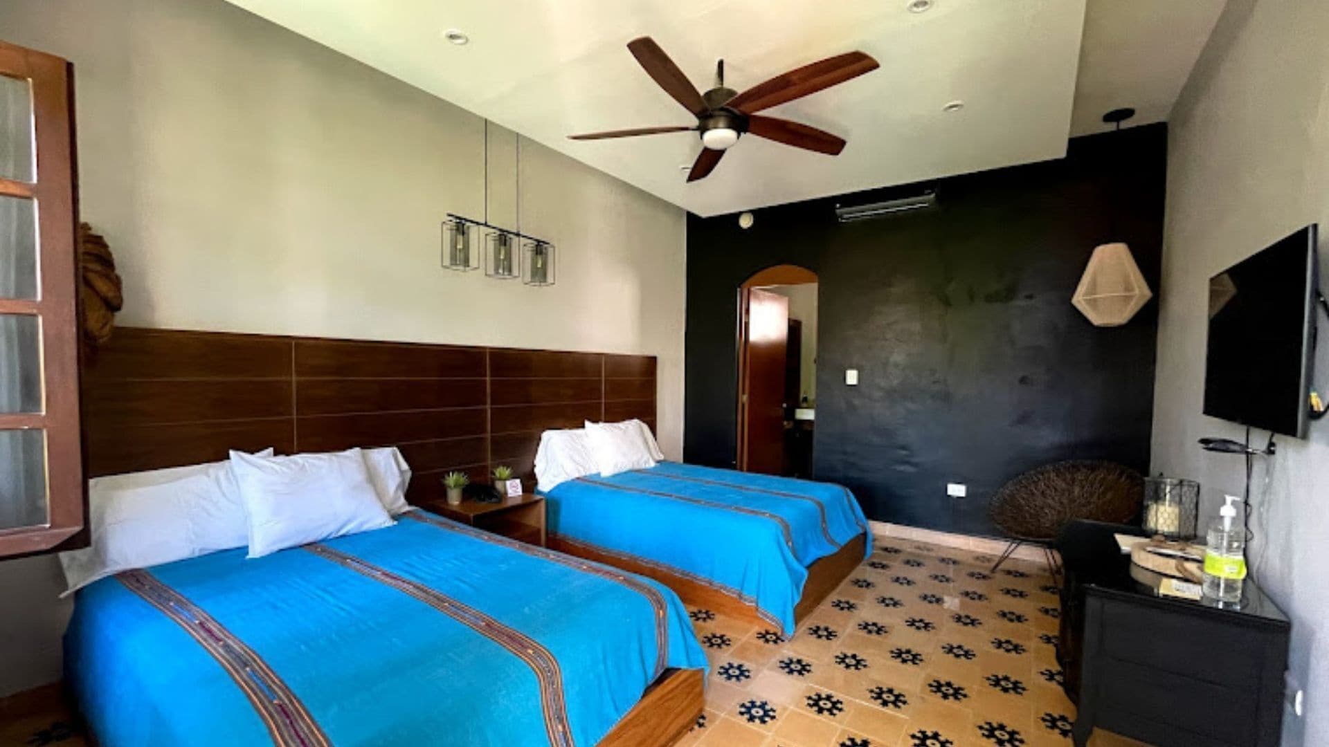 Deluxe, 2 Double Beds, Garden View, Hotel Marionetas 6/6