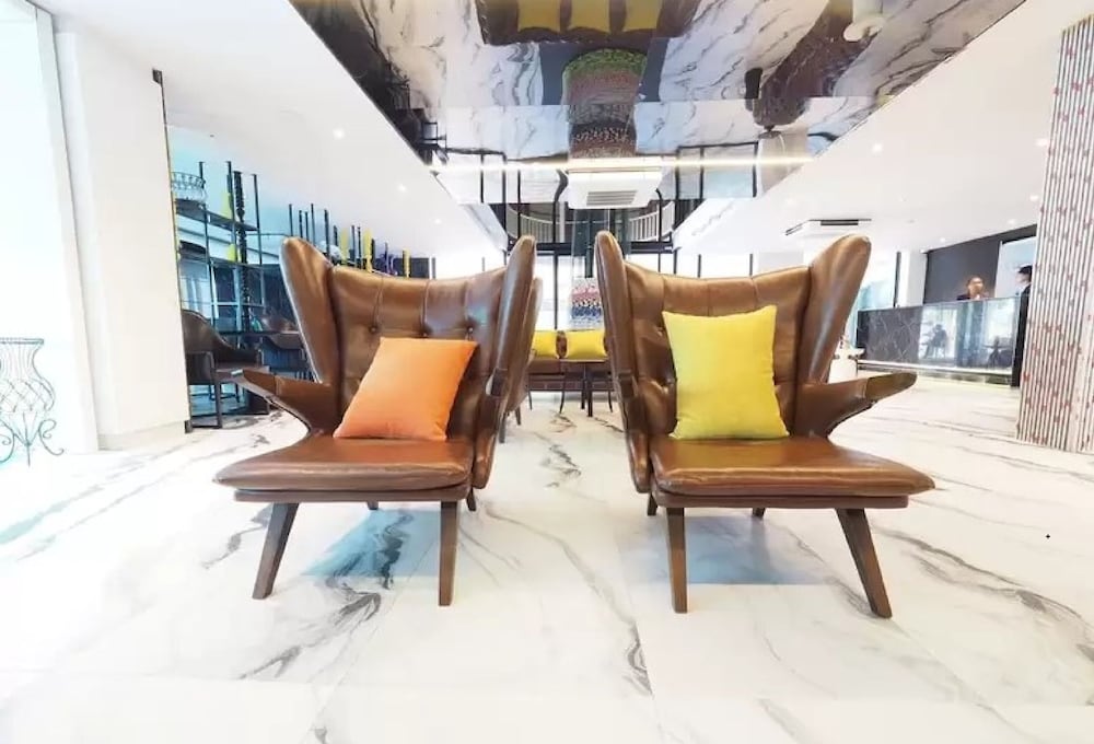 Palette Bella B All Suites Bangkok Hotel 38/57