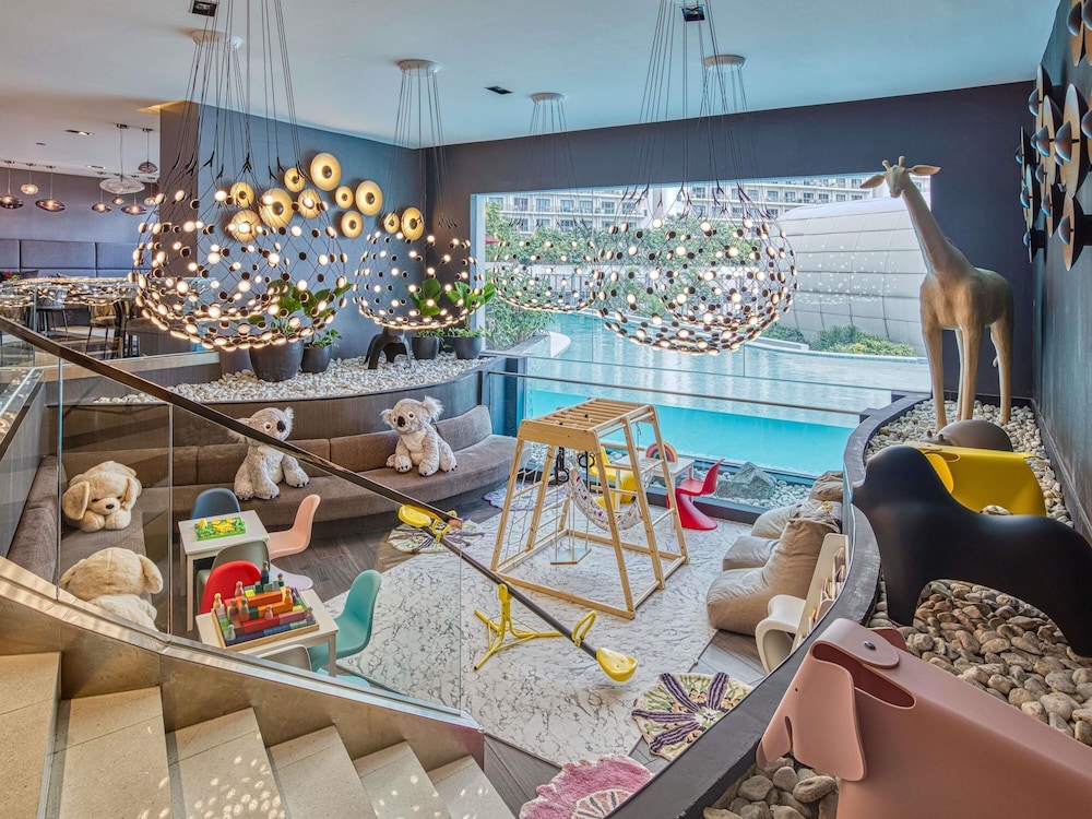 Novotel Suites Manila At Acqua 30/52