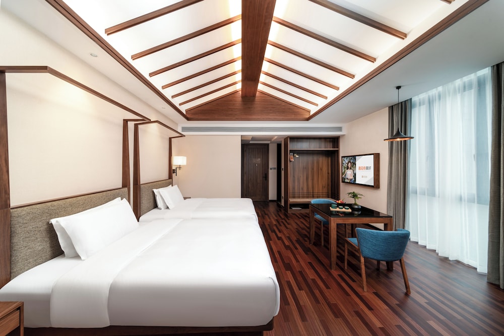SSAW Boutique Hotel Foshan Qiandenghu 24/60