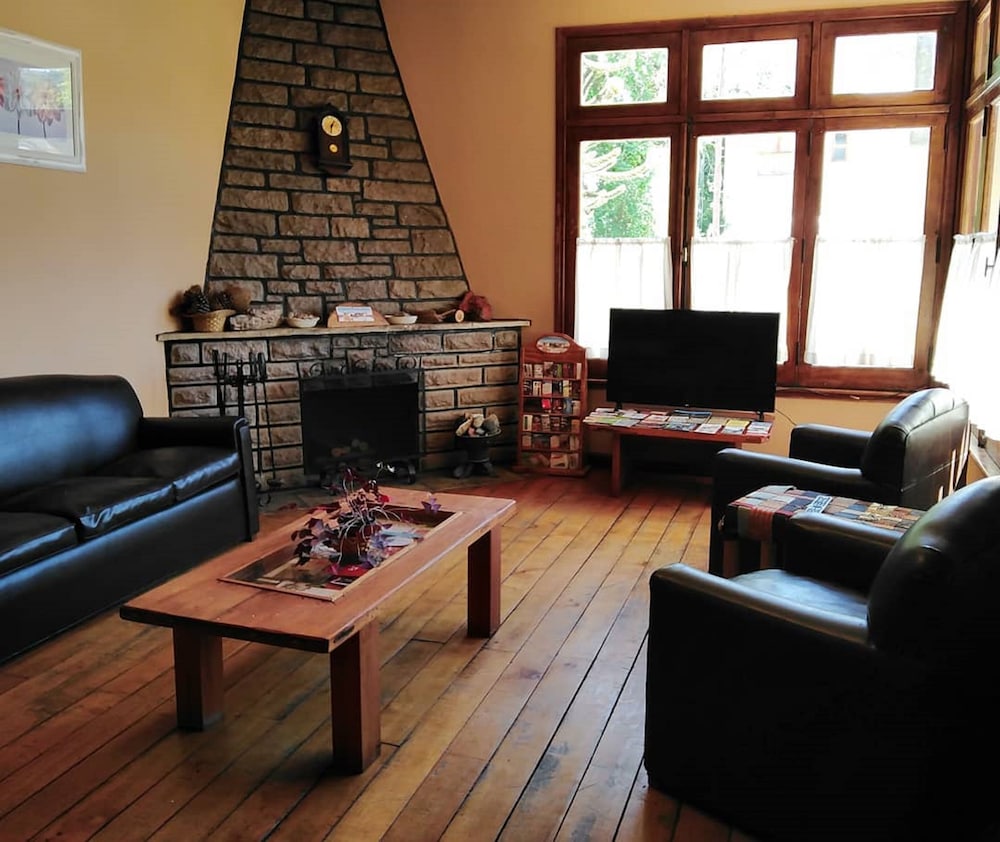 Hosteria Hueney Ruca 28/50