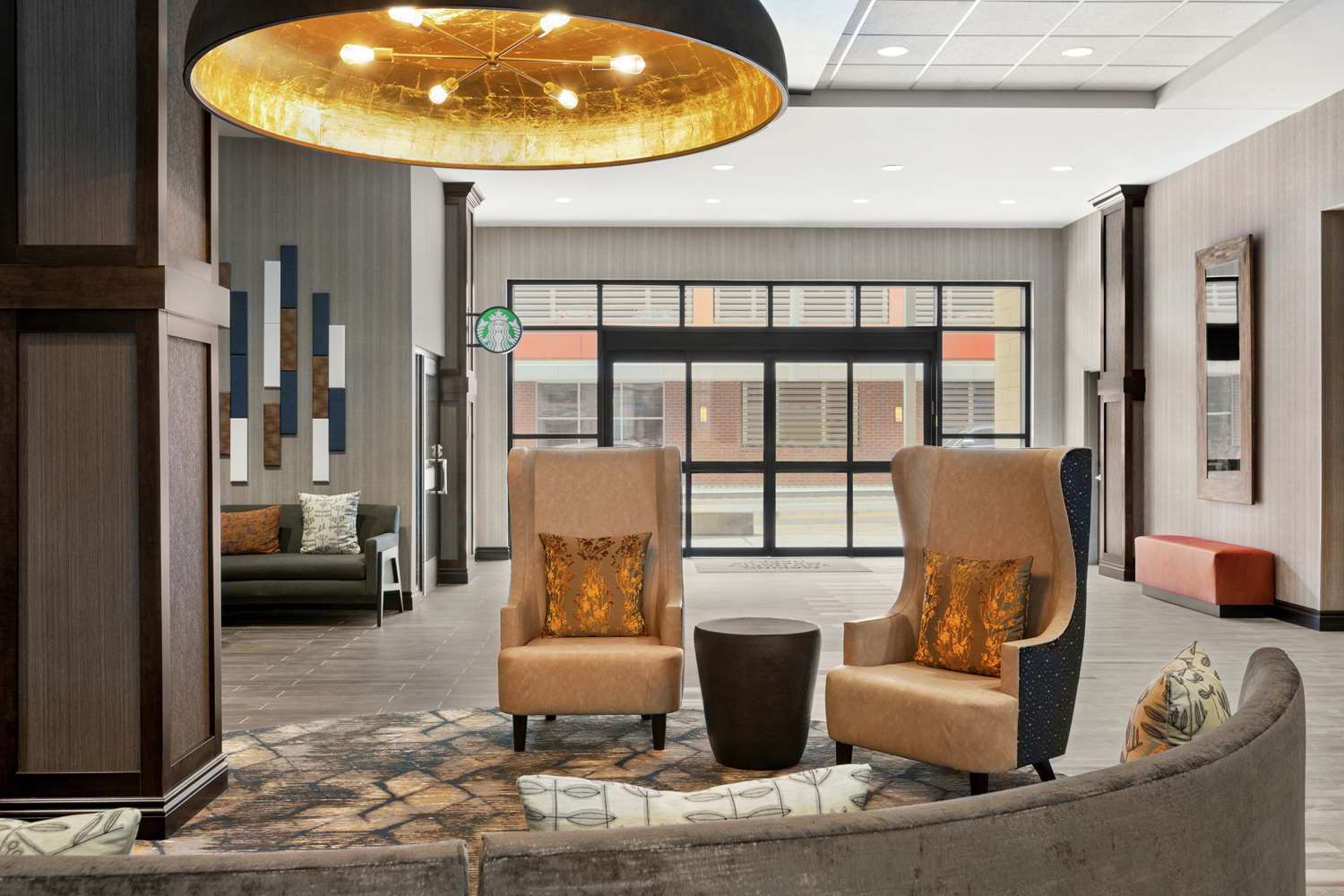 Hampton Inn and Suites Kansas City Downtown Crossroads 6/15