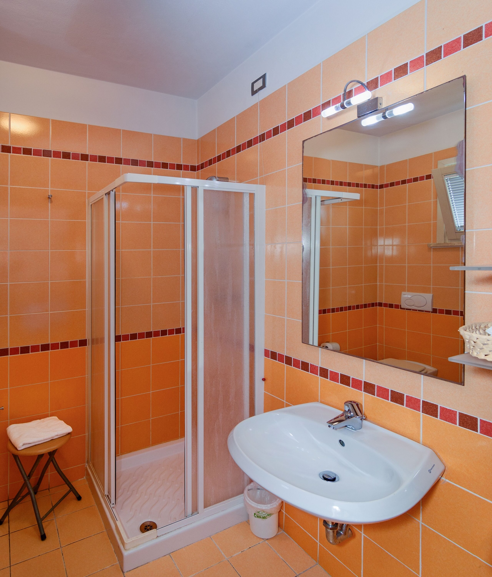 شقة بسريرين كوين وسريرين منفصلين بـ3 غرف نوم مع أريكة، Residence San Rossore 6/8